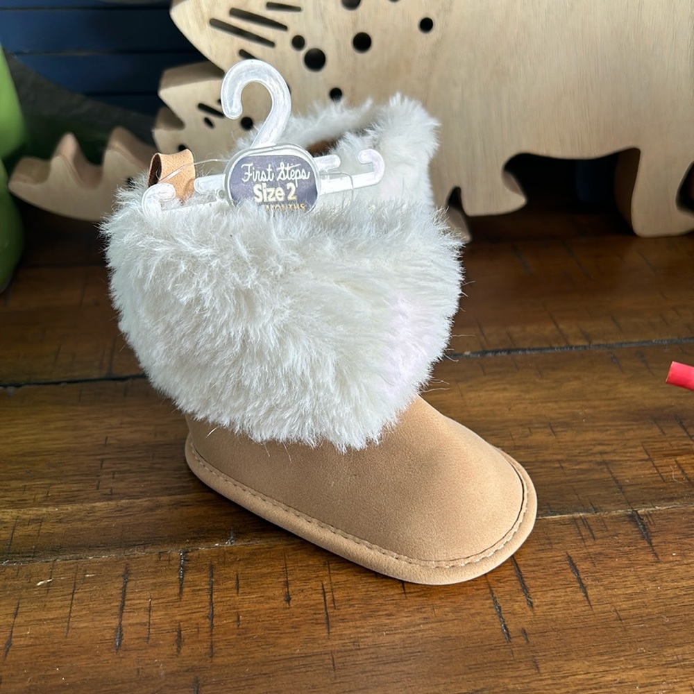 Baby winter booties